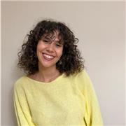 Docente online especializada en inglés, francés y español. Como docente, me considero dinámica, activa, resolutiva y empática